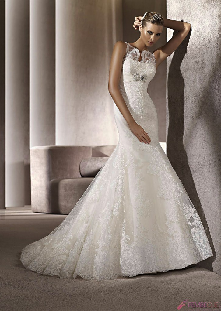 http://www.pronovias.com/wedding-gown/palace2012.html