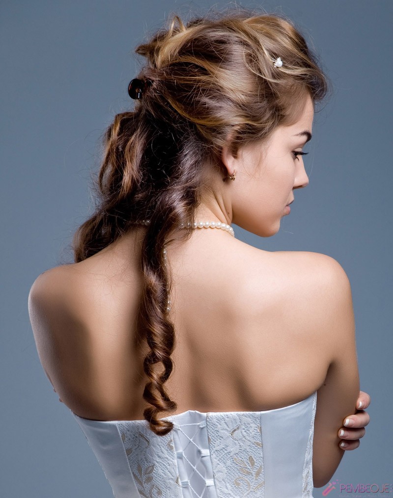 düğün gelinbaşı saç modelleri (7)