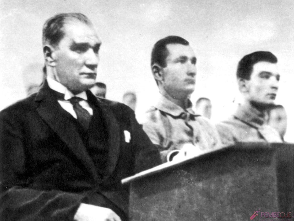 Mustafa Kemal Atatürk Resimleri - Fotoğrafları (125)