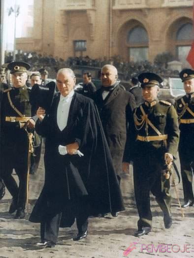 Mustafa Kemal Atatürk Resimleri - Fotoğrafları (134)