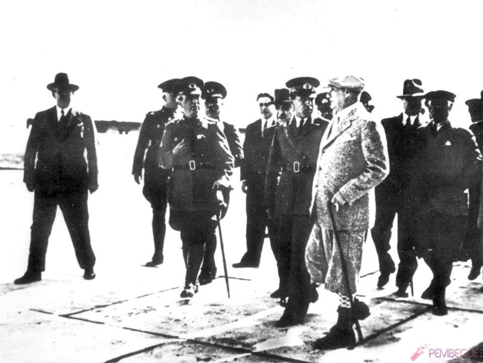 Mustafa Kemal Atatürk Resimleri - Fotoğrafları (176)
