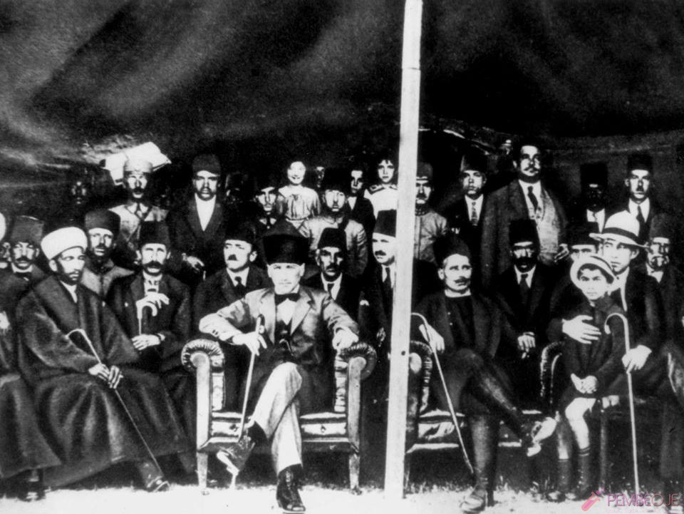 Mustafa Kemal Atatürk Resimleri - Fotoğrafları (197)