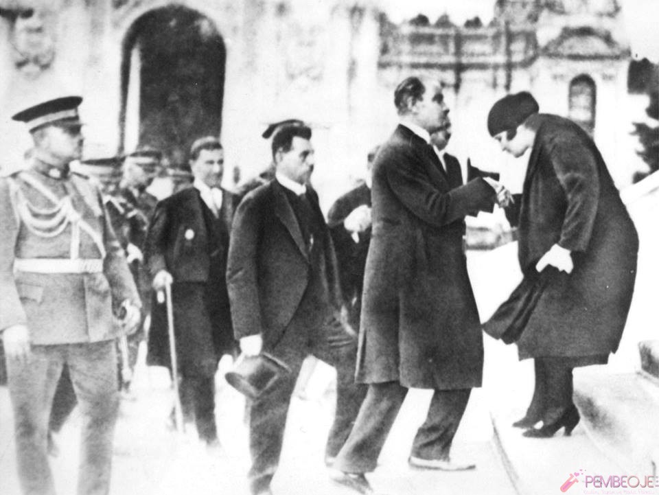 Mustafa Kemal Atatürk Resimleri - Fotoğrafları (245)
