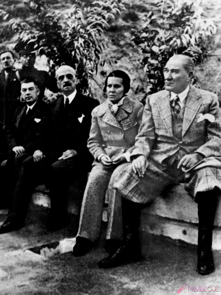 Mustafa Kemal Atatürk Resimleri - Fotoğrafları (248)