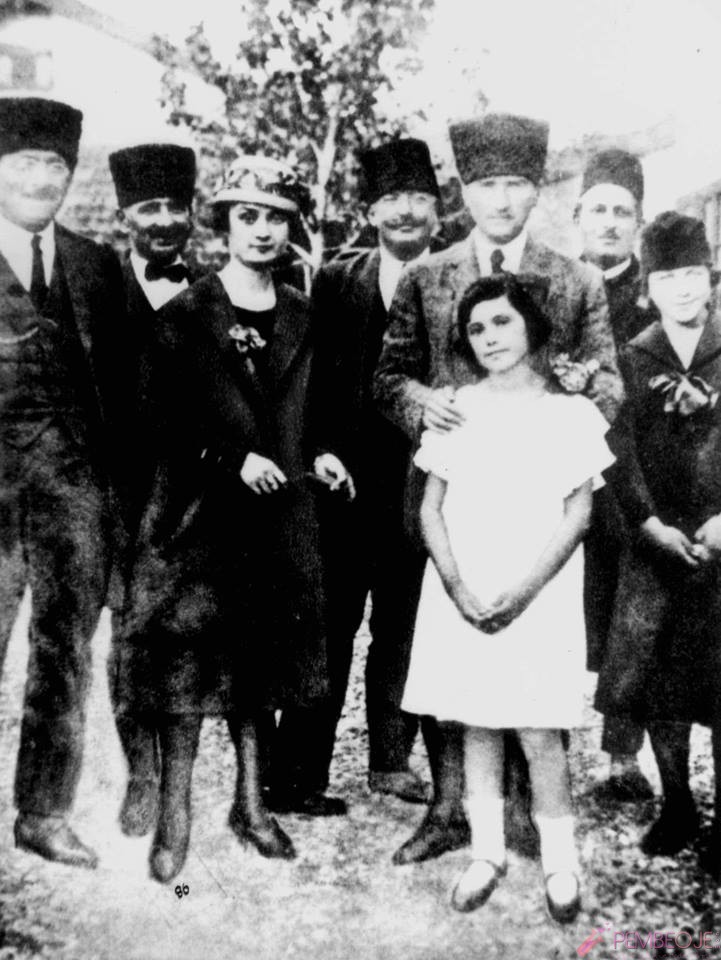 Mustafa Kemal Atatürk Resimleri - Fotoğrafları (254)
