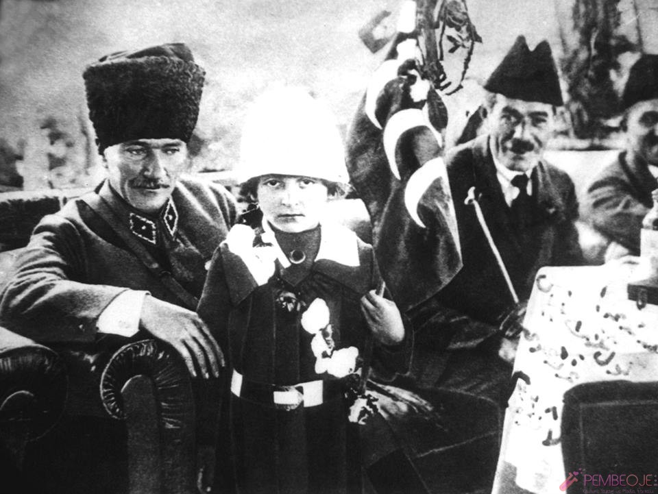 Mustafa Kemal Atatürk Resimleri - Fotoğrafları (267)