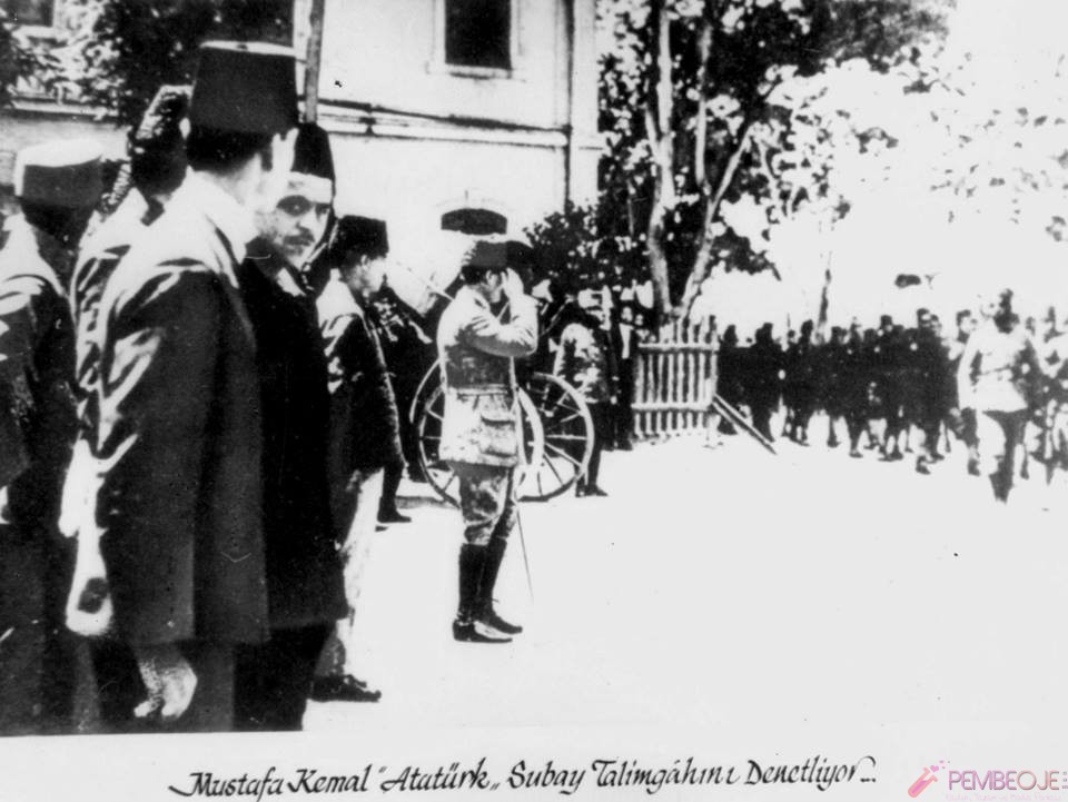 Mustafa Kemal Atatürk Resimleri - Fotoğrafları (294)
