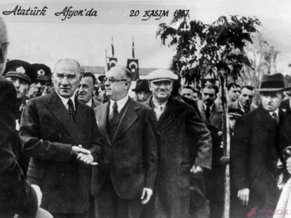 Mustafa Kemal Atatürk Resimleri - Fotoğrafları (309)