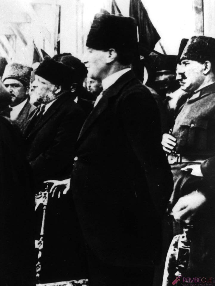Mustafa Kemal Atatürk Resimleri - Fotoğrafları (363)