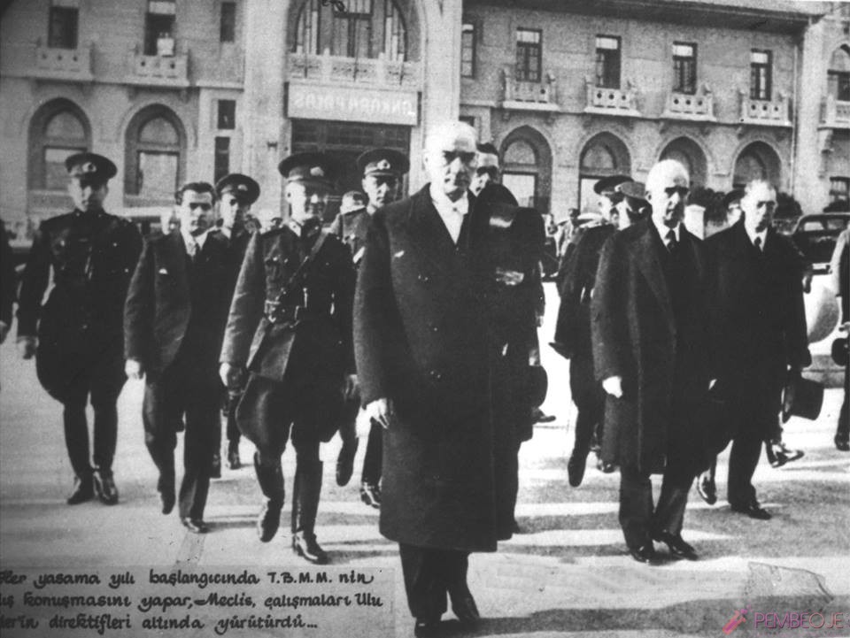 Mustafa Kemal Atatürk Resimleri - Fotoğrafları (48)