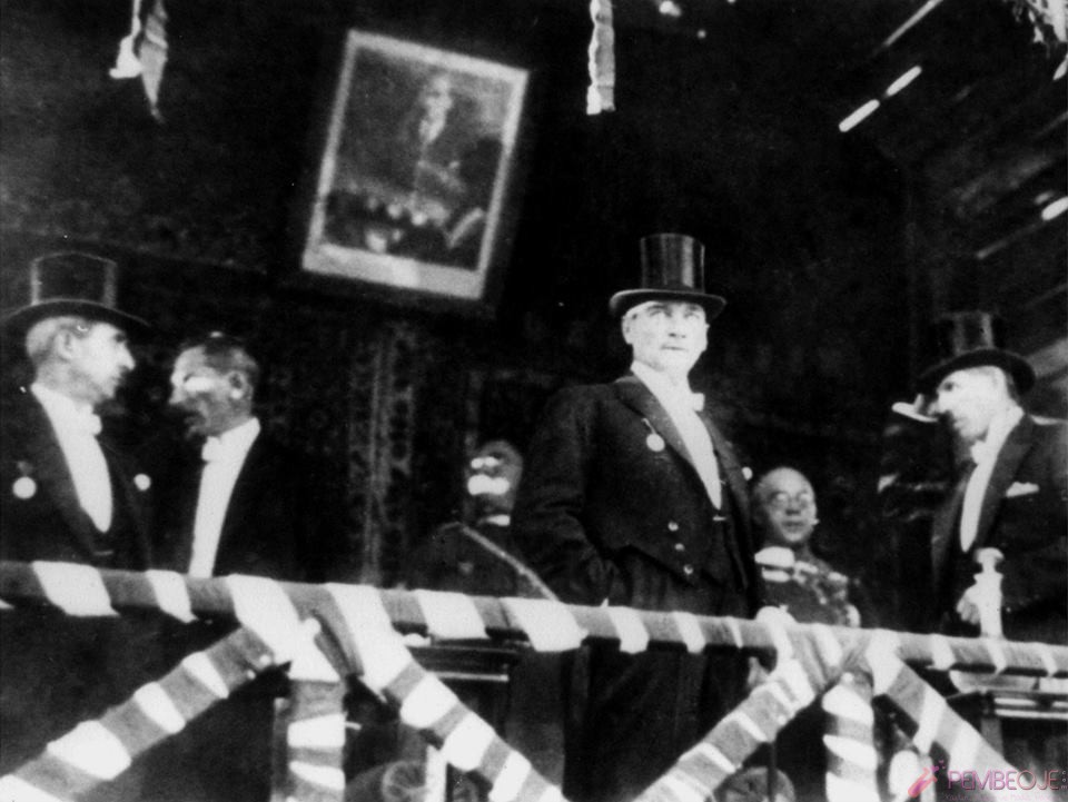 Mustafa Kemal Atatürk Resimleri - Fotoğrafları (59)