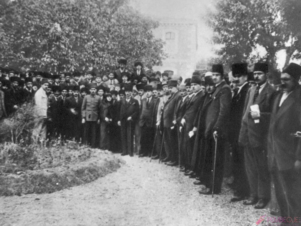Mustafa Kemal Atatürk Resimleri - Fotoğrafları (74)