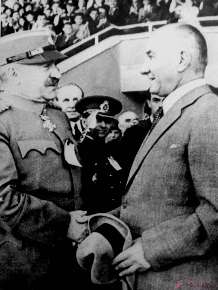 Mustafa Kemal Atatürk Resimleri - Fotoğrafları (97)